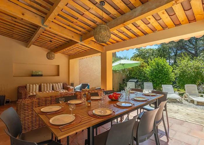 Les Mimosas By Interhome Gassin